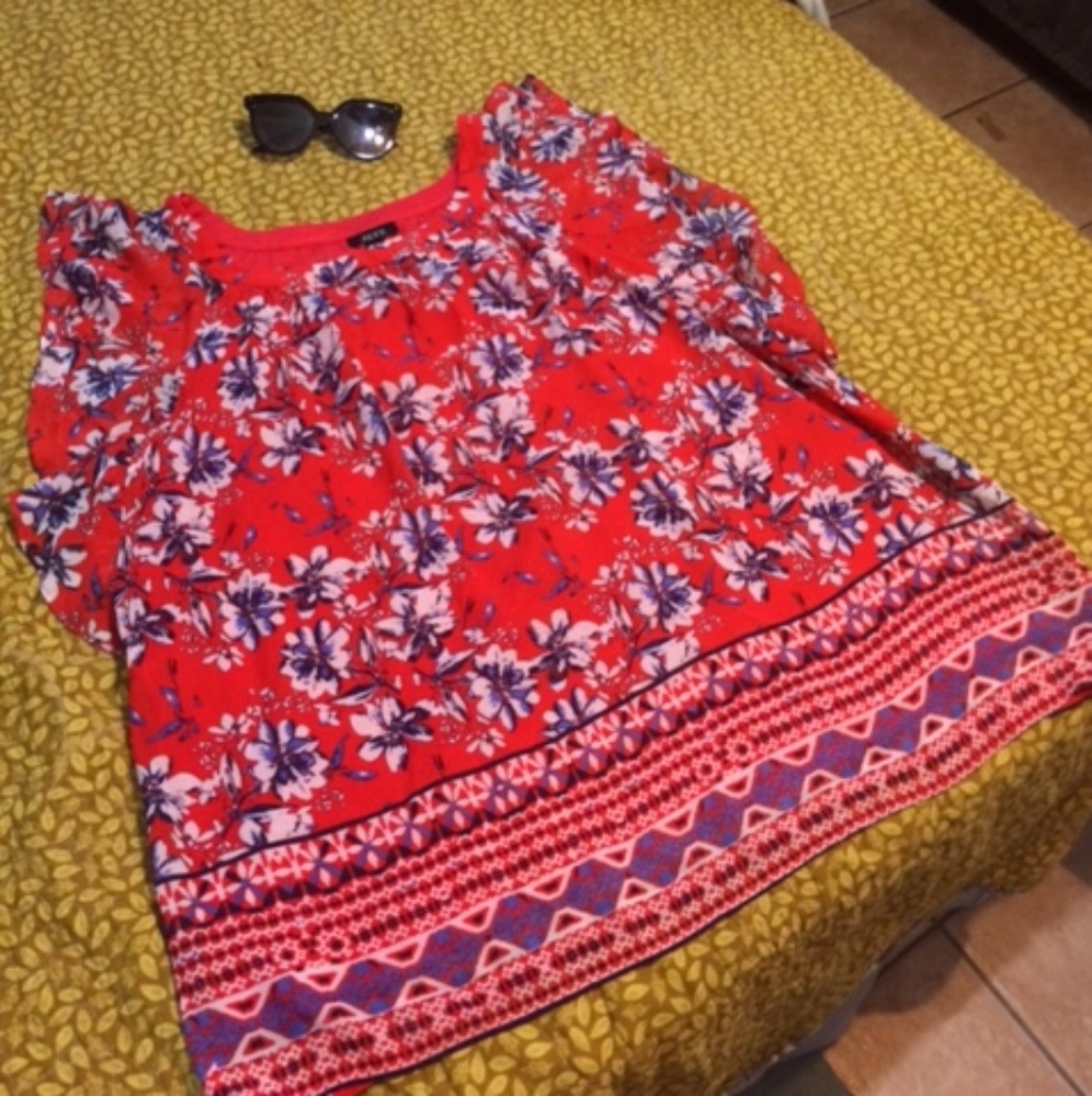 Multi colored flutter sleeve top